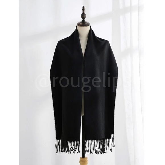 Black Wide Shawl Scarf With Tassels - Picture 4 of 6